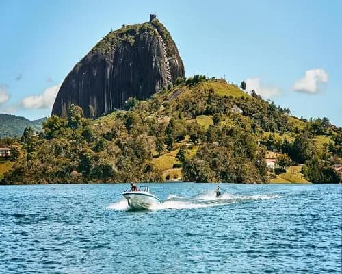Hotel Bania Travels en Guatapé, Antioquia: foto 5