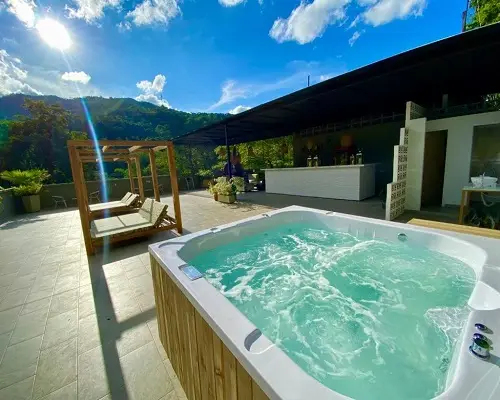 Biohotel Río Claro en Doradal (Puerto Triunfo), Antioquia: foto 1